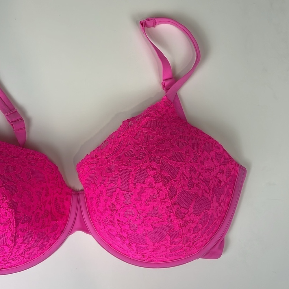 Skims Fits Everybody Lace T Shirt Bra - Picture 3 of 8